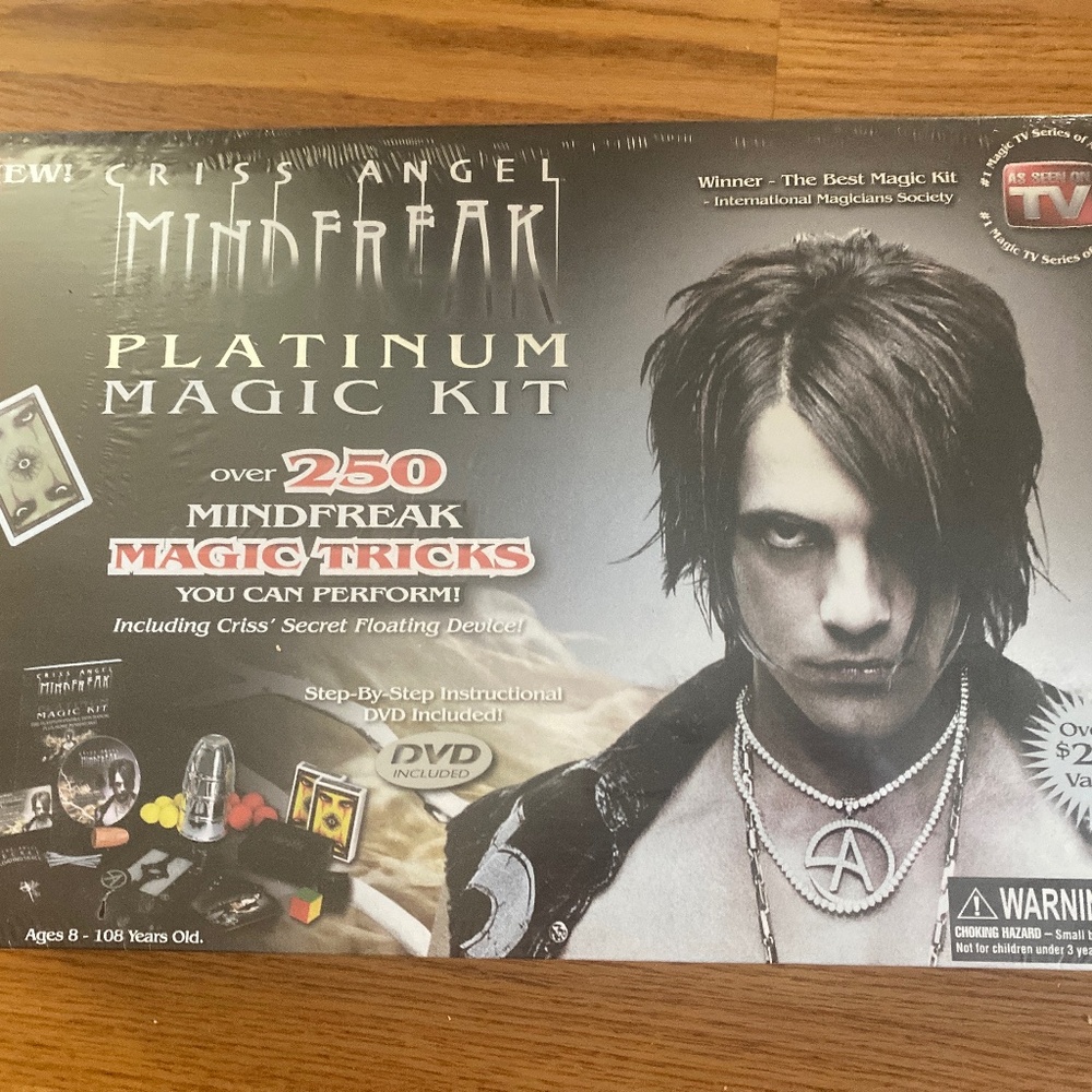 Criss Angel Platinum Magic Kit New